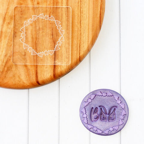 Bat Border Raise It Up / Deboss Cookie Stamp