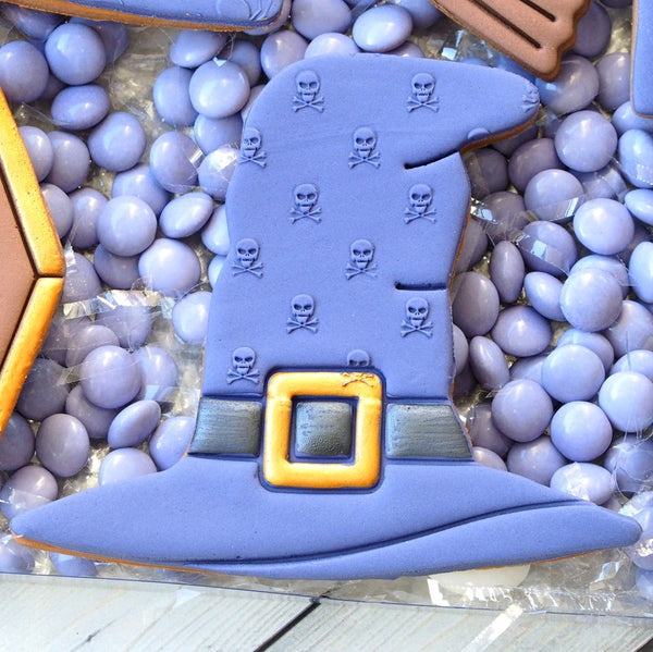 Skull and Cross Bone Background Raise It Up / Deboss Cookie Stamp