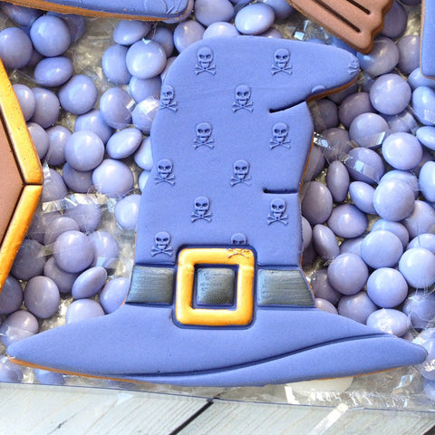 Skull and Cross Bone Background Raise It Up / Deboss Cookie Stamp