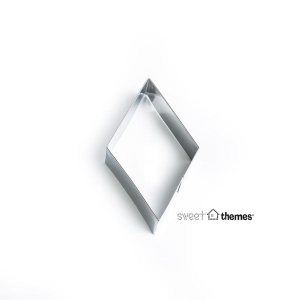 Diamond 9cm x 5.6cm Stainless Steel Cookie Cutter