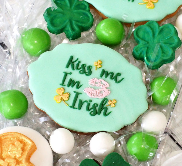 St. Patricks Day "Kiss Me I'm Irish"  Raise It Up / Deboss Cookie Stamp